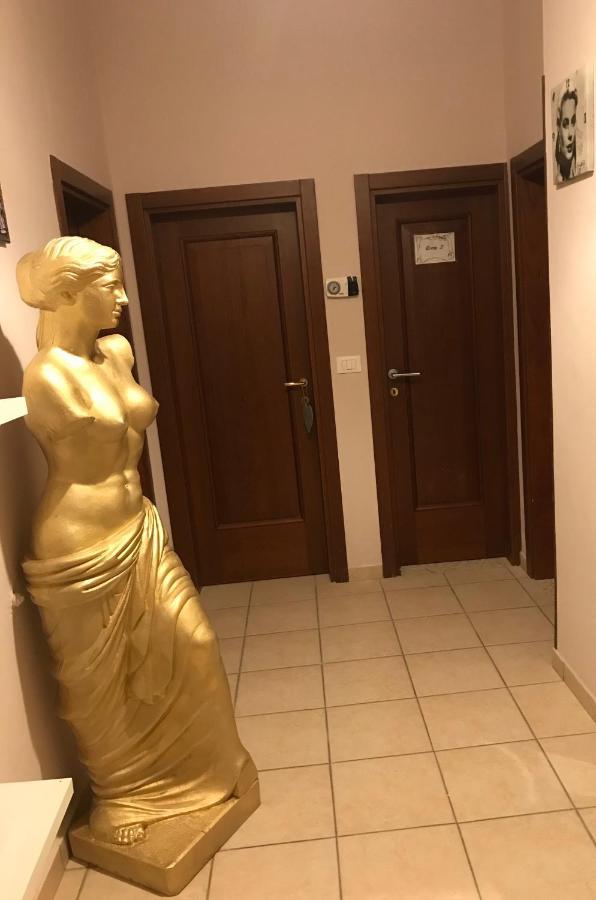 Affittacamere Home&Stazione 博洛尼亚 外观 照片