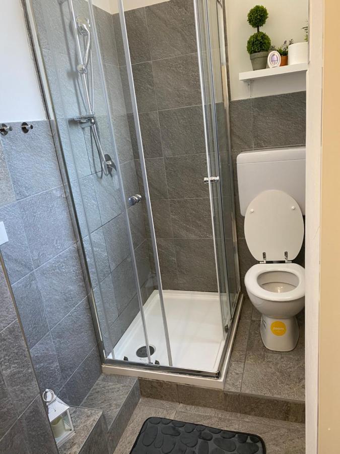 Affittacamere Home&Stazione 博洛尼亚 外观 照片
