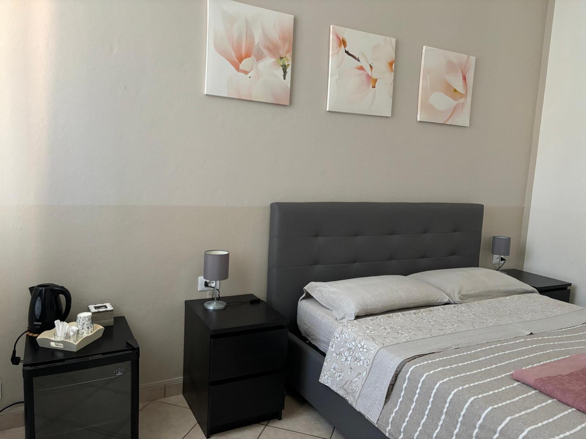Affittacamere Home&Stazione 博洛尼亚 外观 照片